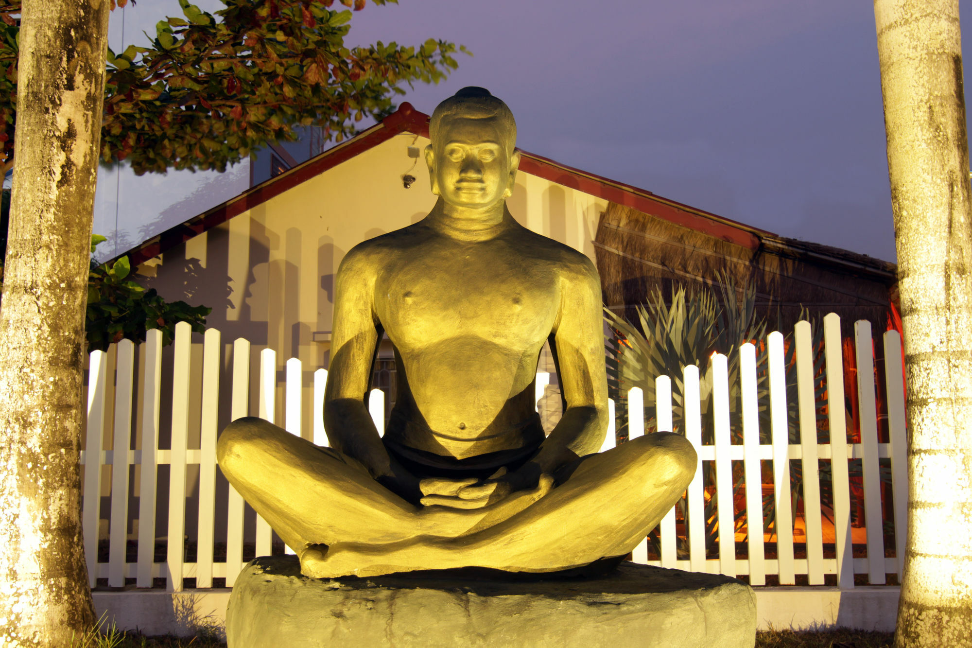 Sunset Lounge Hotel Sihanoukville Exterior photo